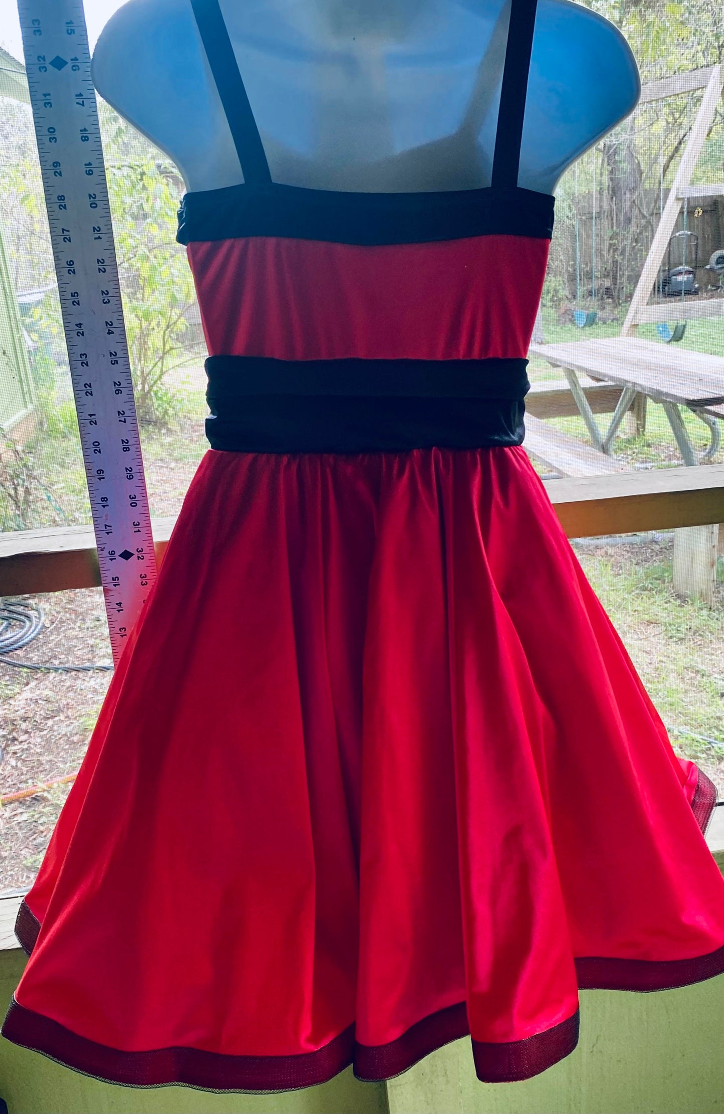 Fabulous 50s Red & Black Satin Dress #54