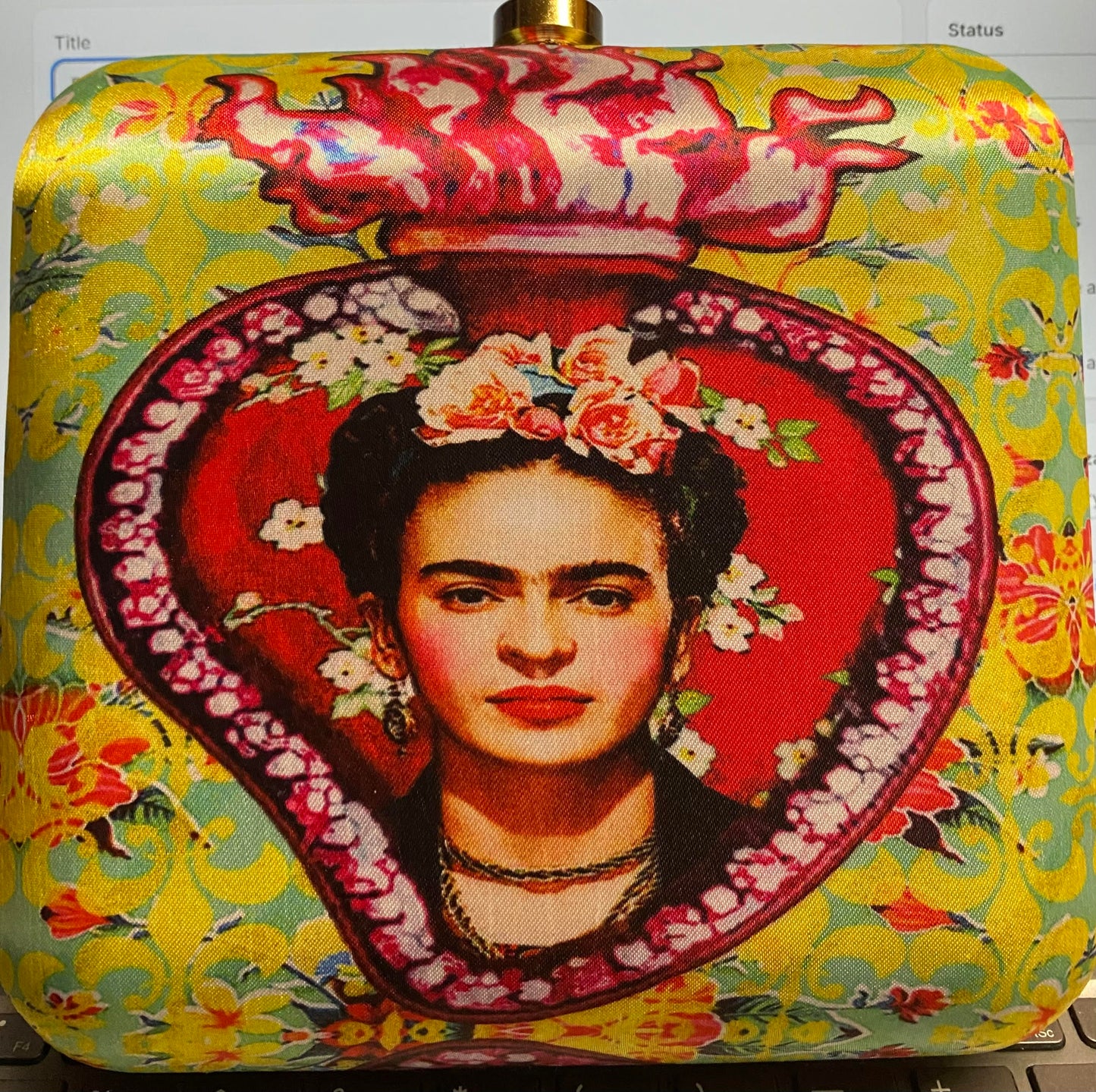 Frida Kahlo Flaming Heart Hand Bag   NEW           #95